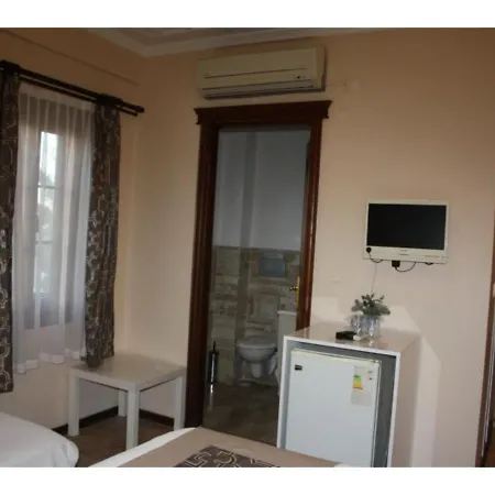 Cunda Vrodi Otel
