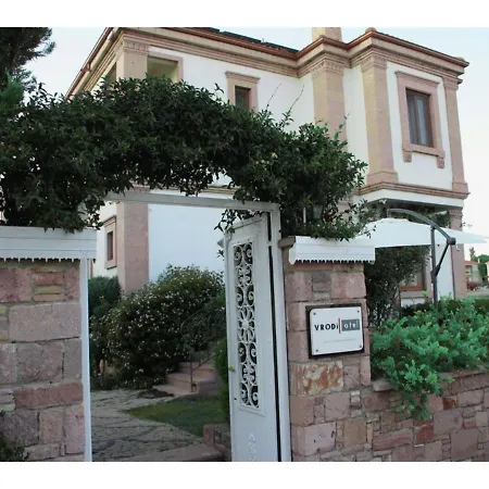 Cunda Vrodi Otel Ayvalı