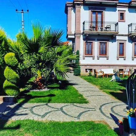 Cunda Vrodi Otel 호텔 Ayvalı